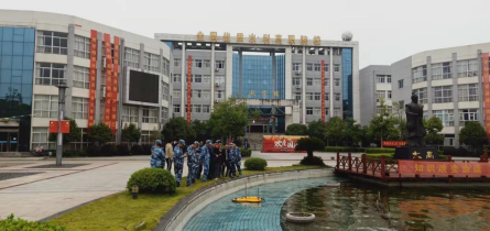 我司與江西水利職業(yè)學(xué)院開展無人測量船系統(tǒng)培訓(xùn)